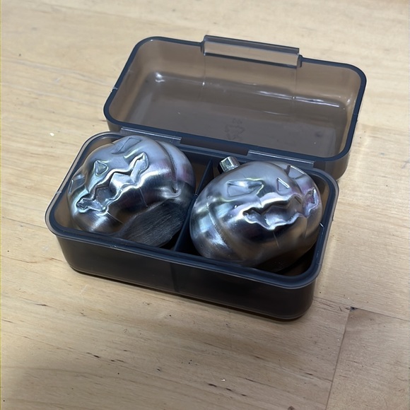 Pumpkin Ice Rocks For Diluting Prevention - Picture 4 of 5